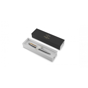 Подарочный набор: Шариковая ручка Parker Jotter Essential, St. Steel GT, стержень: Mblue и Ежедневник недатированный коричневый