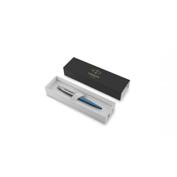 Подарочный набор: Шариковая ручка Parker Jotter Essential, Waterloo Blue CT и Ежедневник недатированный серебристый
