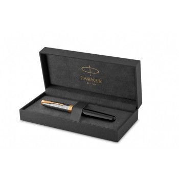 Перьевая ручка  и чехол из кожи Parker Sonnet Premium Refresh BLACK GT, перо 18K, перо: F, цвет чернил black, в подарочной упаковке